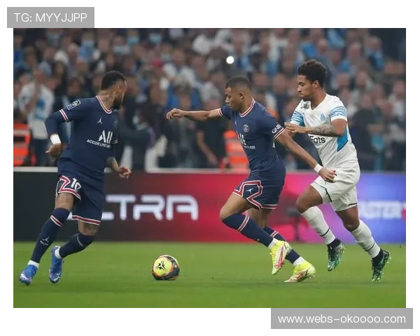 巴黎客场战绩不稳,里昂借主场抢分 巴黎客场战绩不稳,里昂借主场抢分